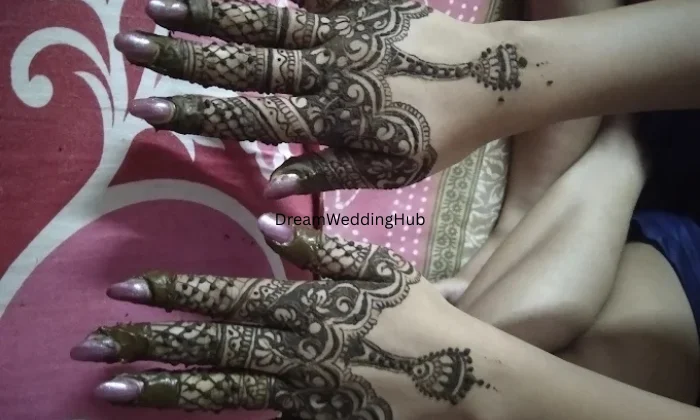 Shivani Mehandi designer